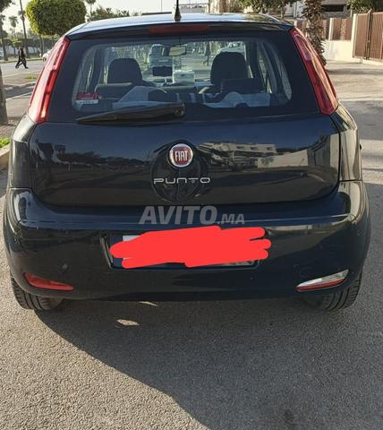 FIAT PUNTO Modèle 2017 - 2
