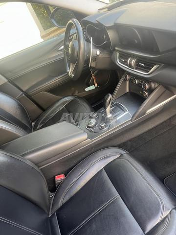 Alfa Romeo Diesel Automatique 2017 à Fès - 2