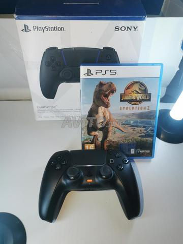MANETTE PS5 & JEUX CD - 2