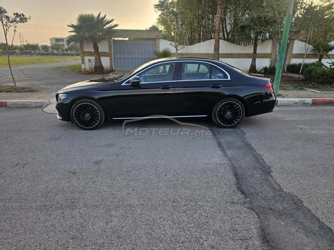 Très belle voiture 