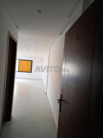 Bureaux lumineux presque neuf à louer - 2