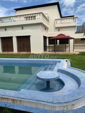 فيلا للبيع في كاليفورنيا