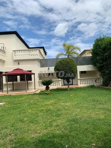 فيلا للبيع في كاليفورنيا - 2