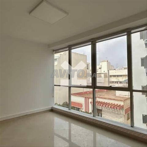 159237-مكتب للإيجار بـ 13000 درهم في المعاريف - 2