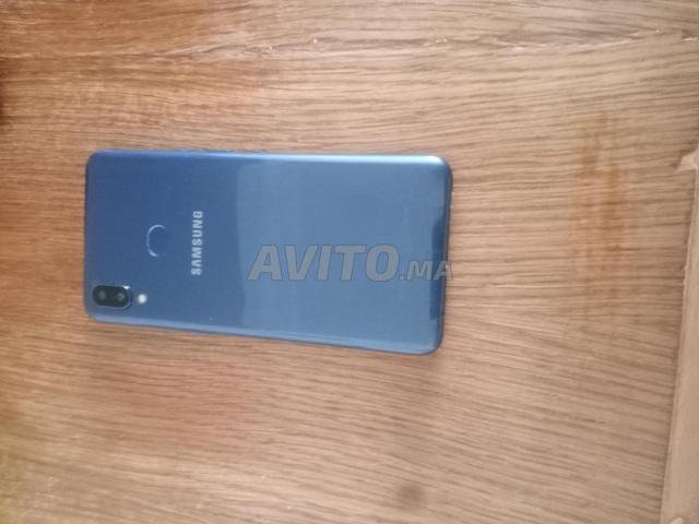 Téléphone à vendre - 2