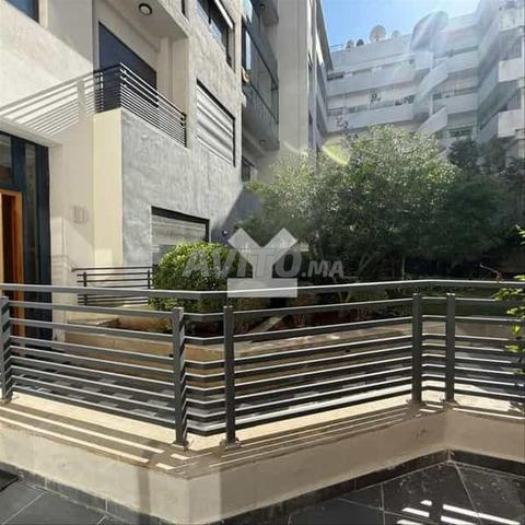 175611-بيع شقة في الدار البيضاء المعاريف إكستنسيون