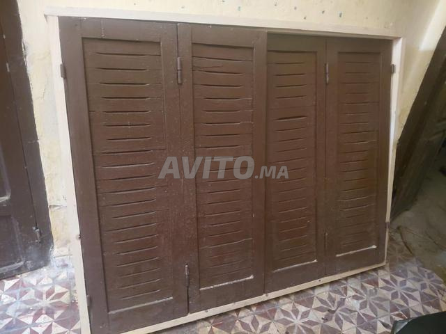 2 fenêtres avec cadre en bois - 2