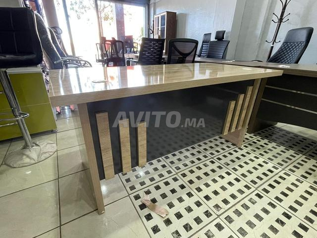 Bureaux locaux aux designs modernes - 2