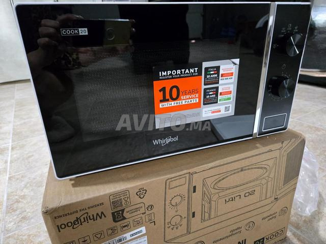 ميكروويف ويرلبول قائم بذاته 20 لتر