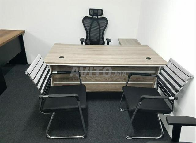 باقة مكتب احترافي في عرض ترويجي