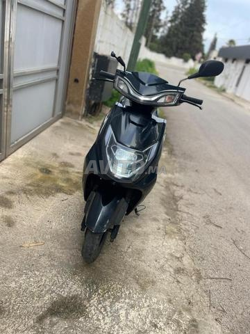 Yadea moto électrique - 2