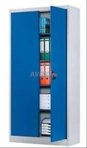 اكتشف أثاثنا المعدني عالي الجودة