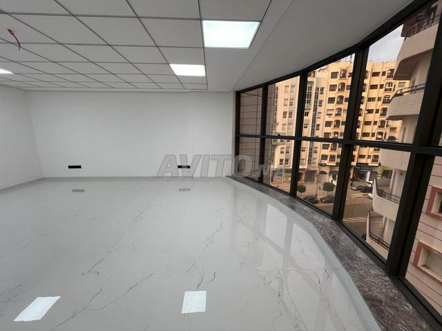 مكتب بلاتو للإيجار في الحمرية مكناس - 2