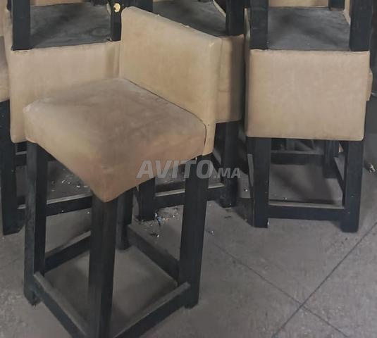 Chaises de restaurant très belles - 2