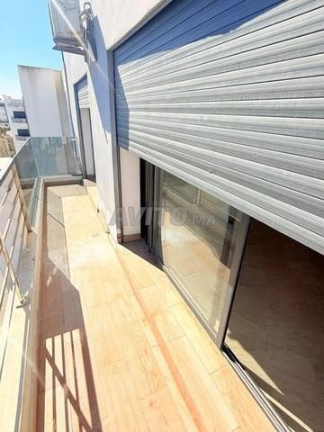 استوديو فارغ للإيجار حي المستشفيات - 2