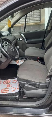 رونو سينيك ديزل يدوية 2009 في الدار البيضاء - 2