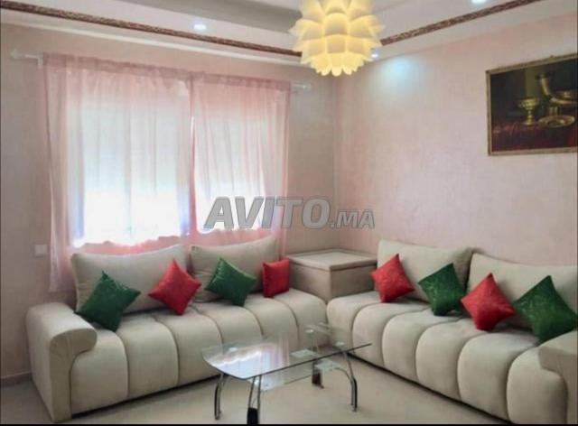 شقة للإيجار مقابل محطة القطار فائق السرعة TGV - 2