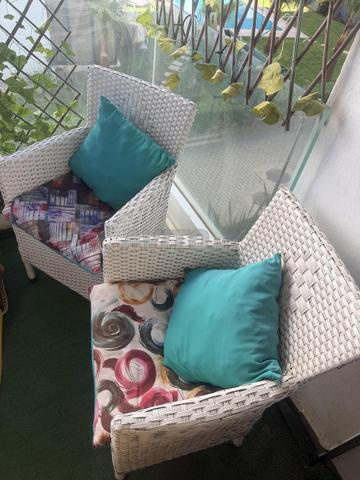 Table et 3 chaises - 2