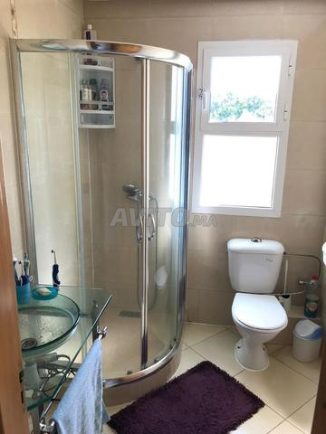 Appartement Meublé Bien Équipé par jour - image 4