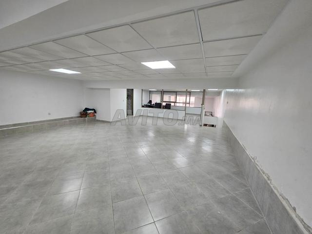 Magasin de 280m à vendre à Ain Sebaa - 2