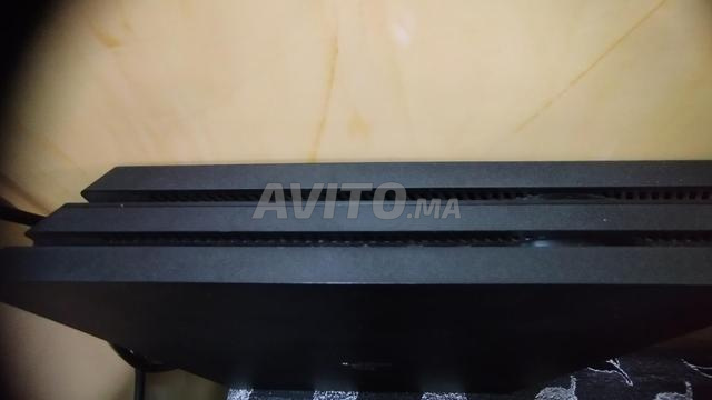 PS4 pro 12.50 - 2