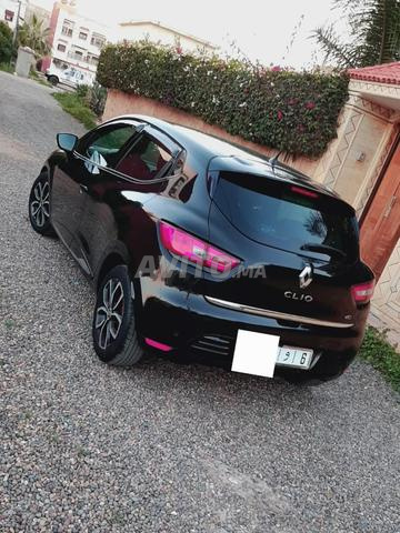 Renault Clio Diesel Automatique 2018 à Agadir - 2
