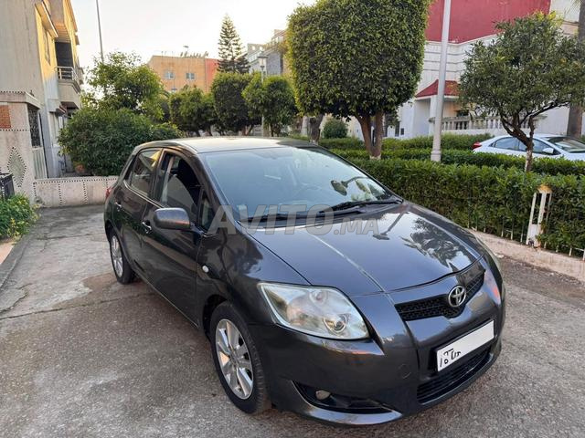 Toyota Auris diesel 5ch boite auto - 2