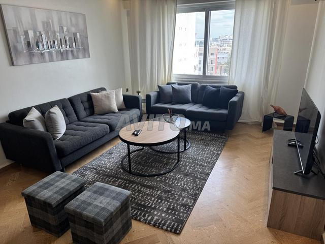 للكراء شقة مفروشة بمستوى عال، كوتييه