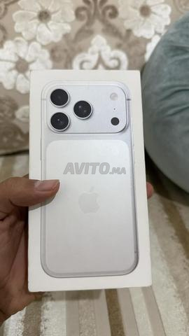 IPhone 17 Pro Neuf - 2