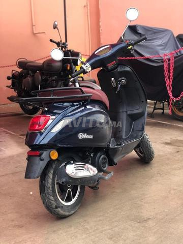 سكوتر في حالة جيدة جدا - 2