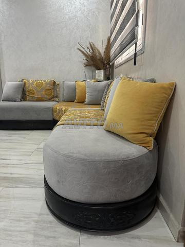 Salon compact design et chic – idéal petit espace - 2