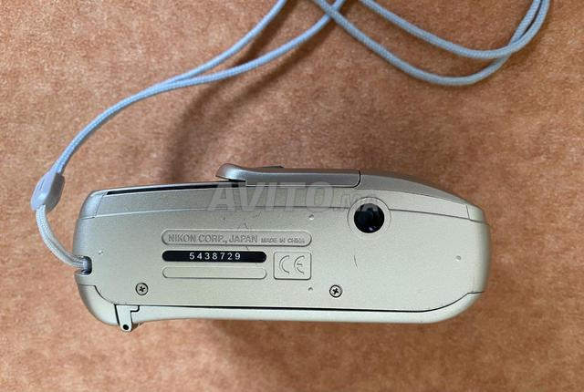 Nikon LiteTouch Zoom 70WS - 2