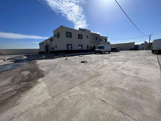 مصنع بمساحة 8000 متر مربع - 2