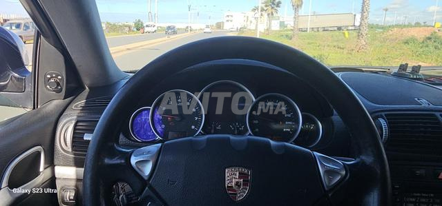 Porsche Cayenne Essence Automatique 2006 - 2