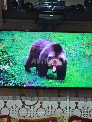 تلفزيون ذكي LG أصلي بحالة كالجديد