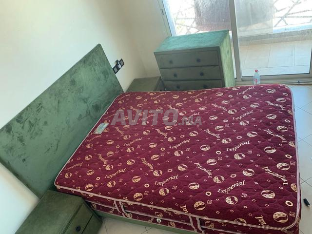 Lit deux places matelas 2 chevets commode - 2