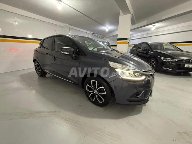 Renault Clio Diesel Automatique 2020 à Rabat - 2