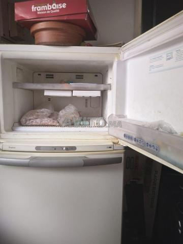 ثلاجة للبيع - 2