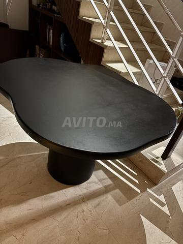 Table à manger design en bois - 2