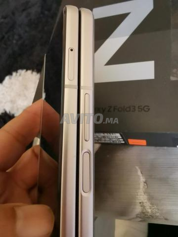 Samsung Galaxy fold 3 - 2