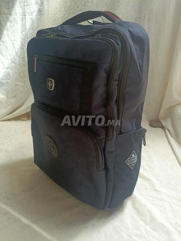 🎒 حقيبة ظهر SWISSEWIN 17 بوصة - كحلي