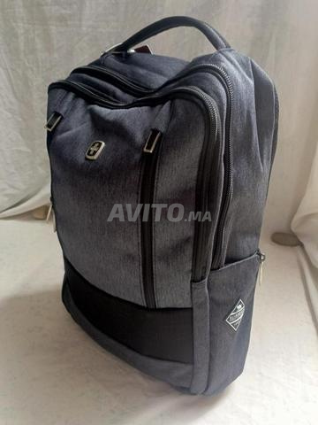 حقيبة ظهر SWISSEWIN - جودة ممتازة - 17 بوصة