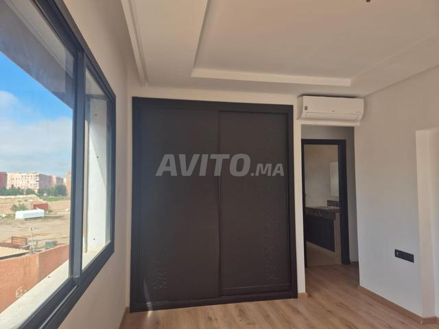 Location longue durée Appartement vide 3 chambres - 2