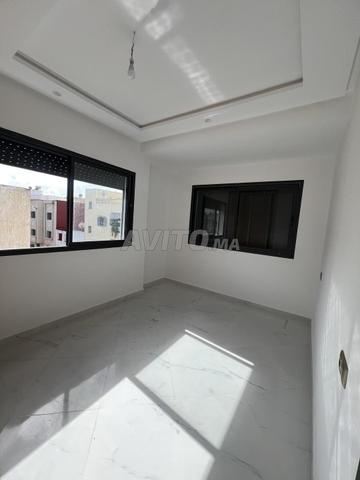 شقة للإيجار على بعد 5 دقائق من حي الرياض - 2