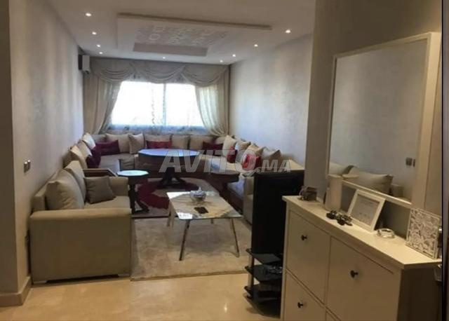 Appartement à louer 98 m² à Casablanca - 2