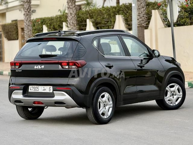 Kia Sonet Essence Automatique 2023 à Rabat - 2