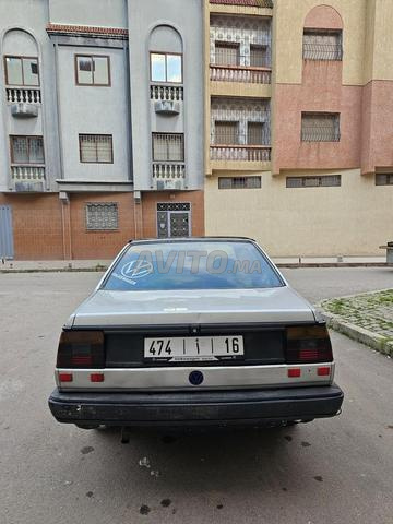 Volkswagen Jetta - 2