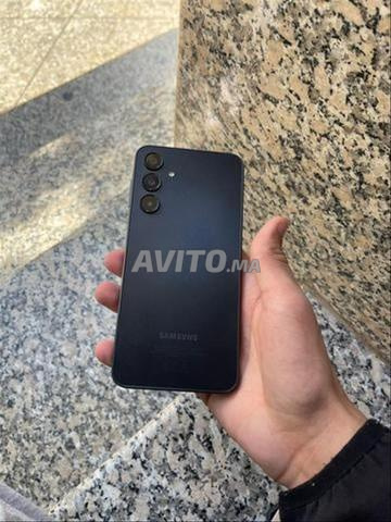 Samsung A16 4G en bon état, téléphone impeccable - 2