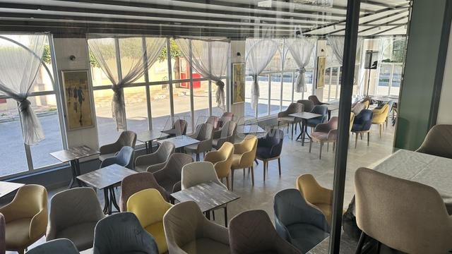 فندق للبيع - 2