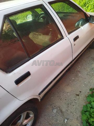 Renault 19 propre, moteur normal, prix convenable - 2